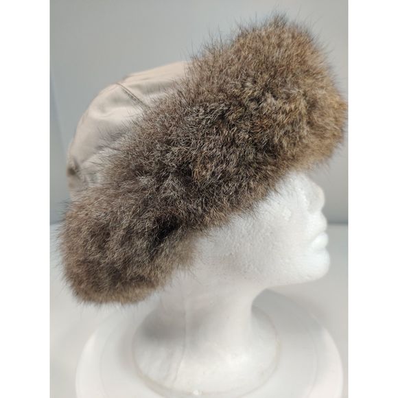 Vintage Echos de Paris Rabbit Fur And Gold Fabric Hat 21\